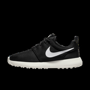 Roshe run black outlet and white dots