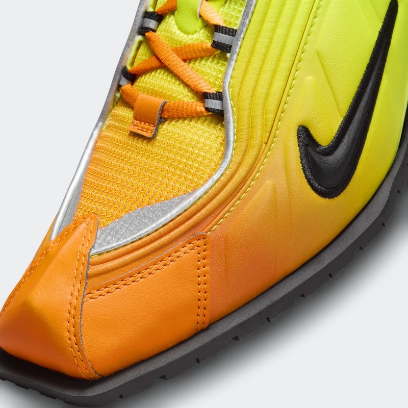 Martine Rose x Nike Shox Mule MR 4 "Safety Orange" | DQ2401-800