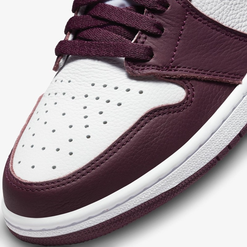 Air Jordan 1 High OG Bordeaux | 555088-611