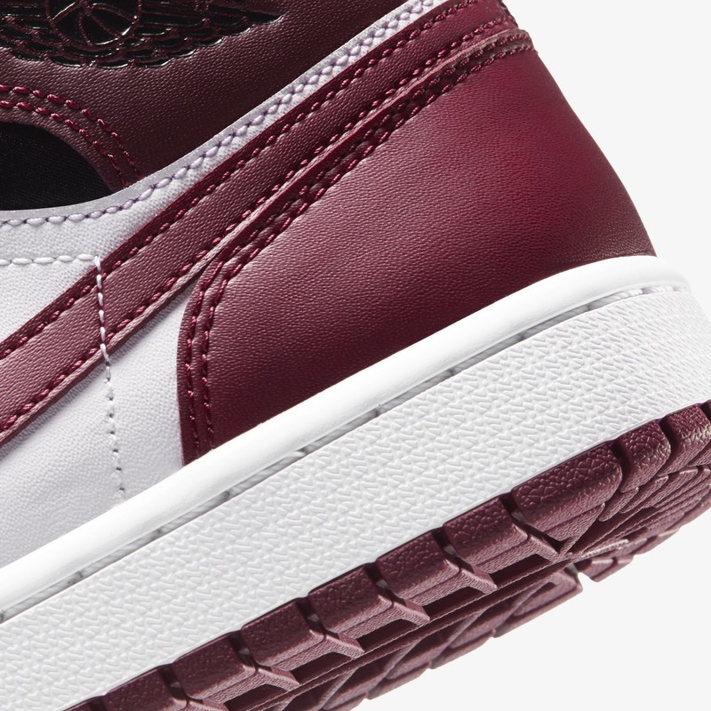 Air Jordan 1 Mid Maroon | CZ4385-016