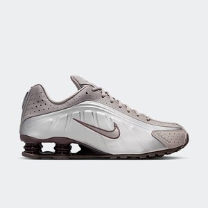 Nike Shox R4 "Cave Stone" | HQ1988-200
