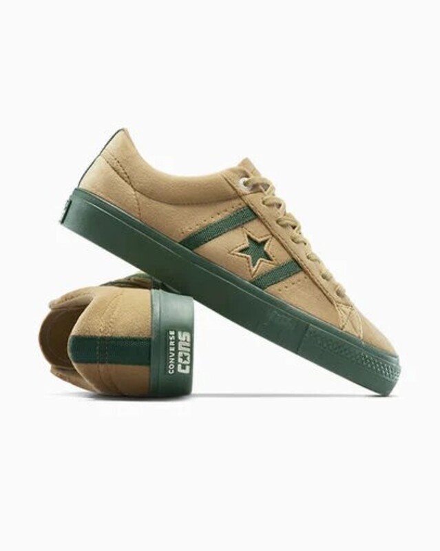 UNDFTD x Converse One Star Academy Pro 'Brown' | A12132C