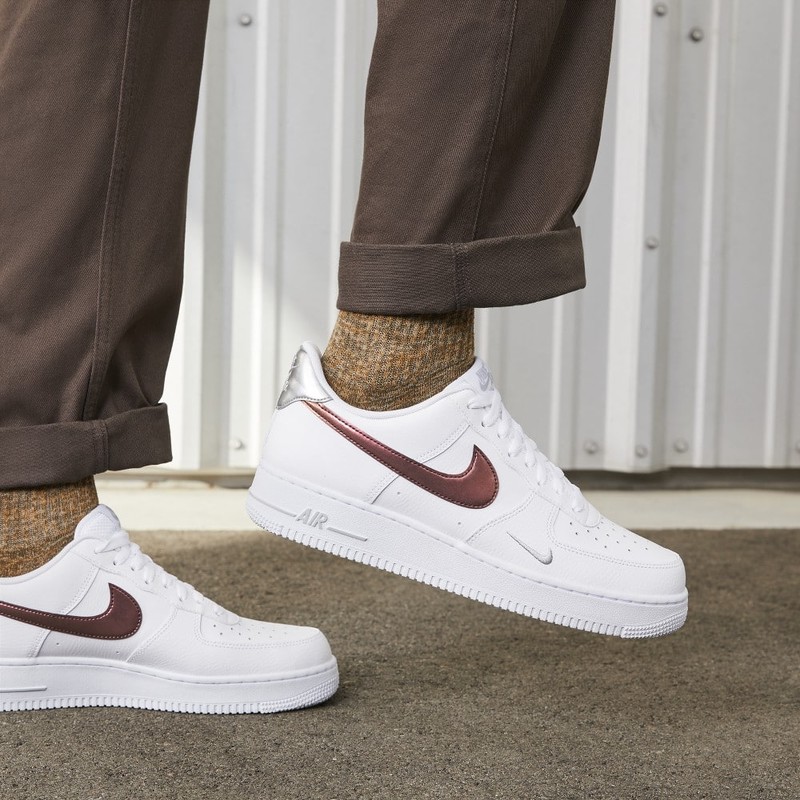 AIR FORCE 1 '07 WHITE/PICANTE RED