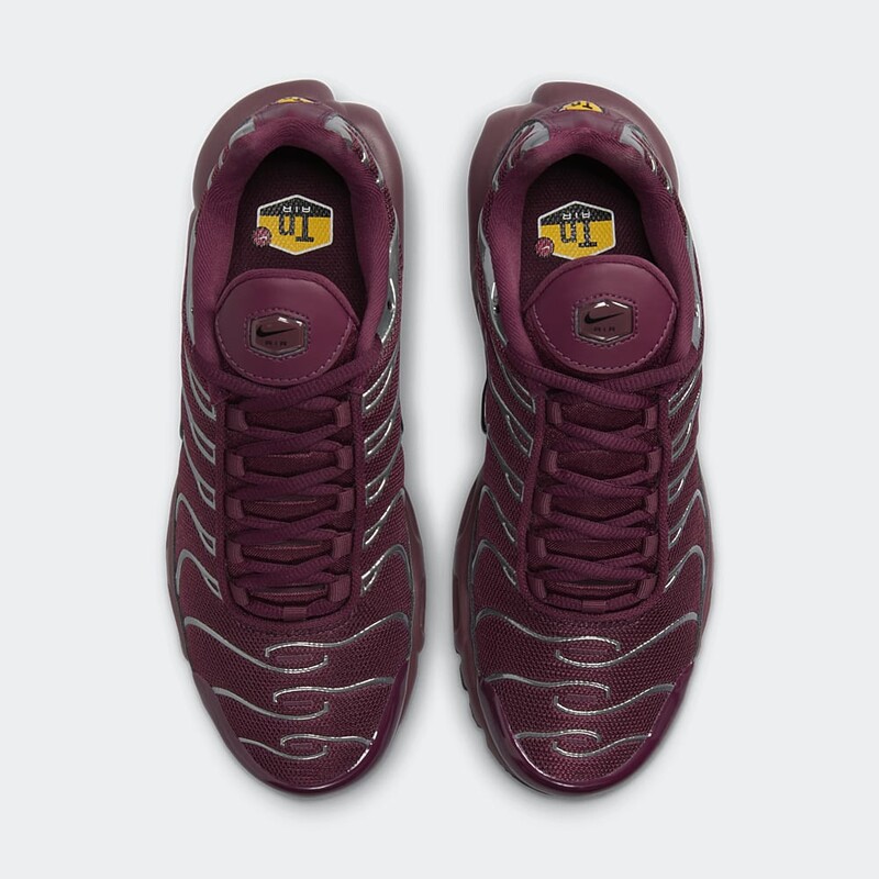 Nike Air Max Plus SE "Night Maroon" | HJ9743-600