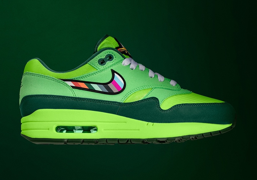 Zur Einführung der NFT-Plattform „Ducks Of A Feather“ entwirft Tinker Hatfield einen Nike Air Max 1 für Oregon