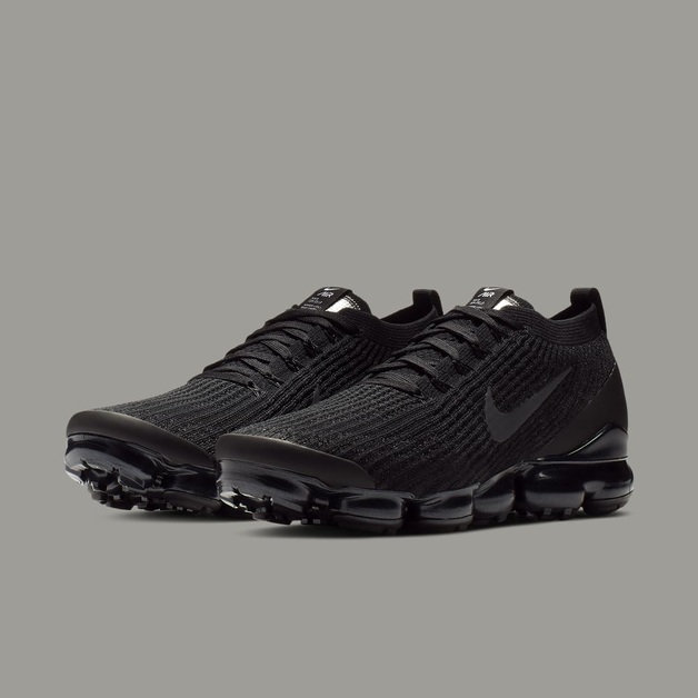 All Black Everything: Nike Air VaporMax Flyknit 3.0 Triple Black