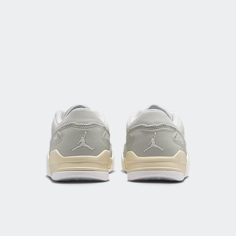 Jordan Flight Court "Light Bone" | IH4487-072