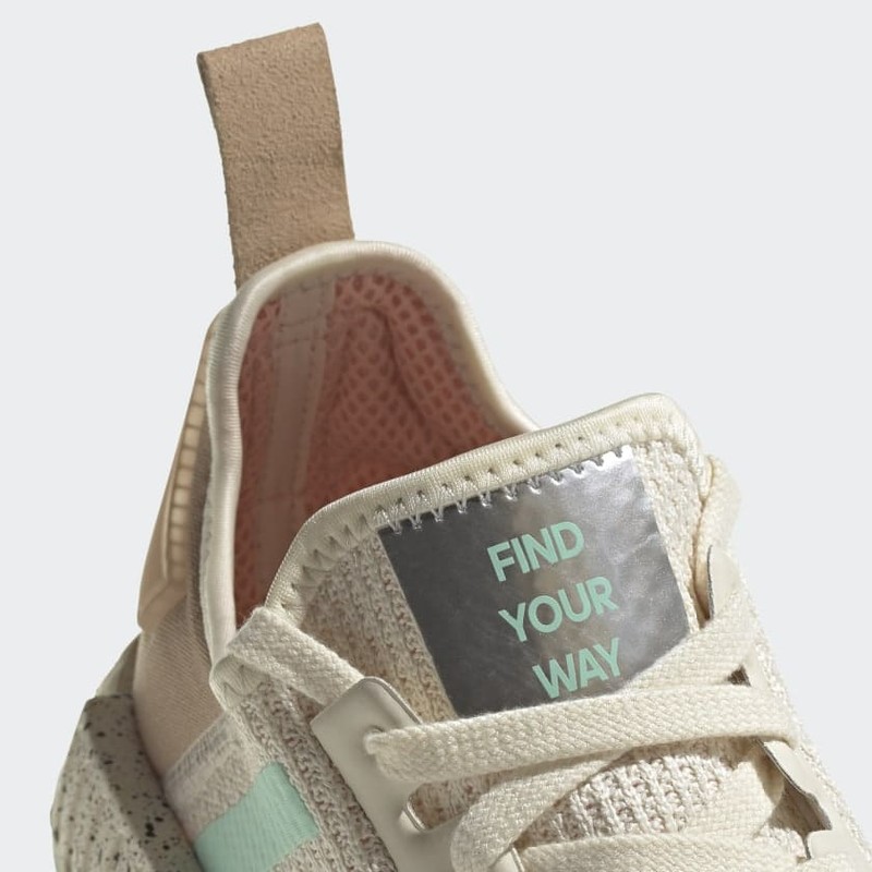 Star Wars x adidas NMD R1 The Child | GZ2758