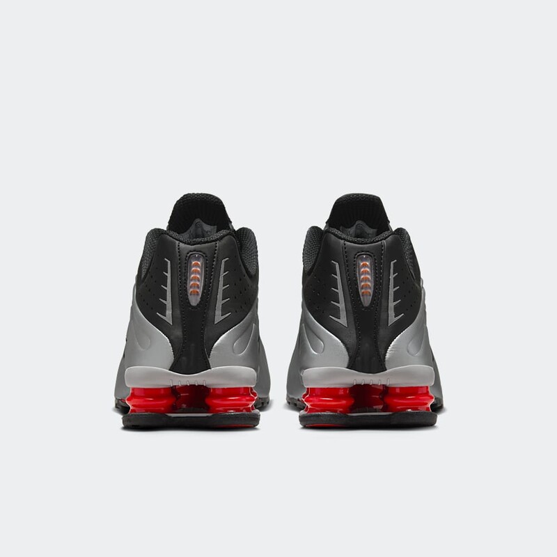 Nike Shox R4 "Black Silver" | BV1111-008