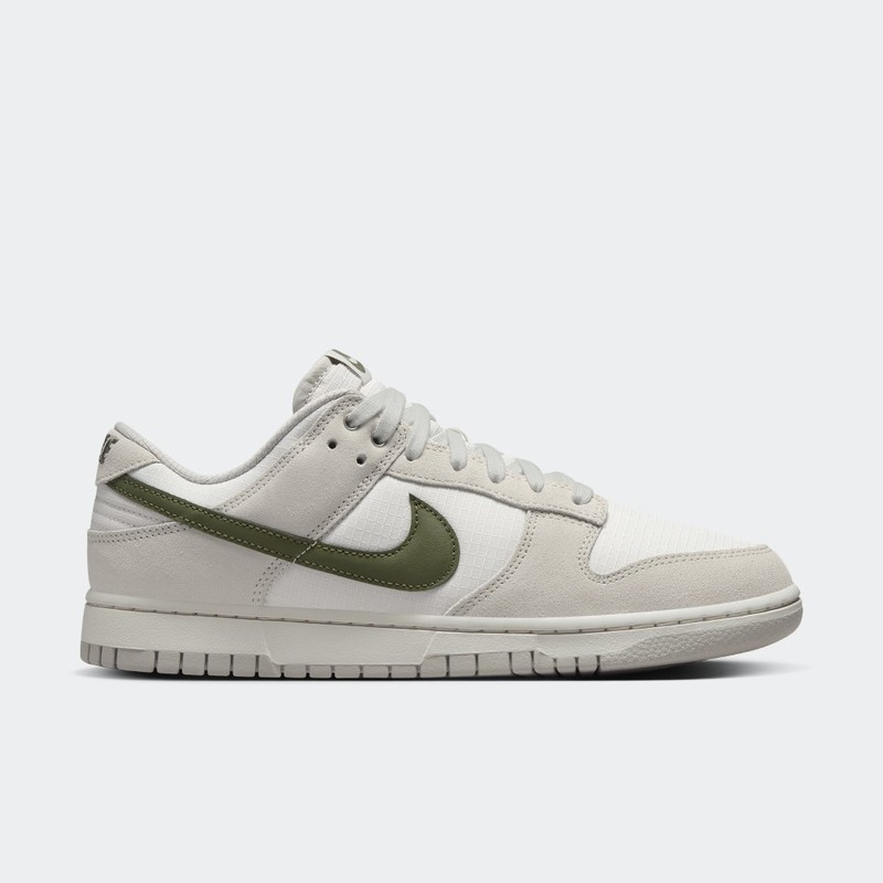 Buy Nike SB: The Dunk Book Book Online at Low Prices in India