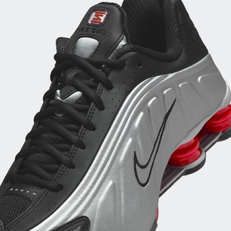 Nike Shox R4 "Black Silver" | BV1111-008