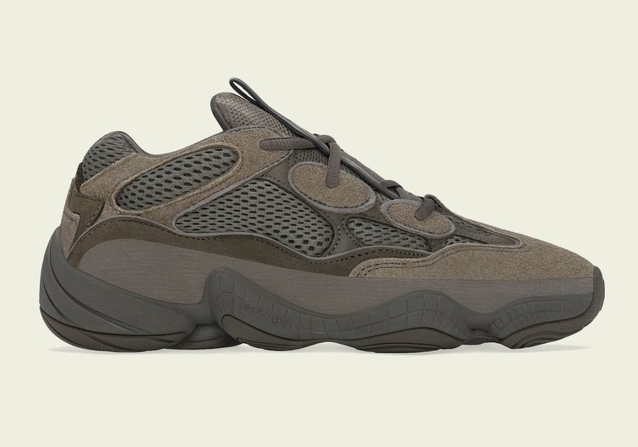 Komplett brauner adidas Yeezy 500 wurde aufgedeckt