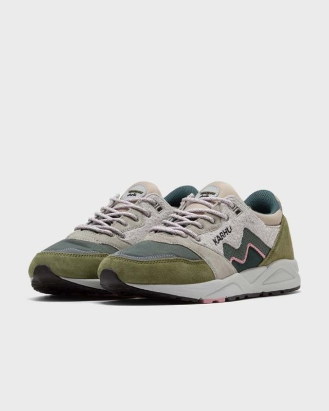 Karhu Aria 95 "Dark Forest" | F803123