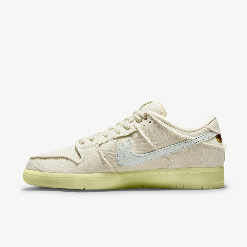 Nike SB Dunk Low Mummy | DM0774-111