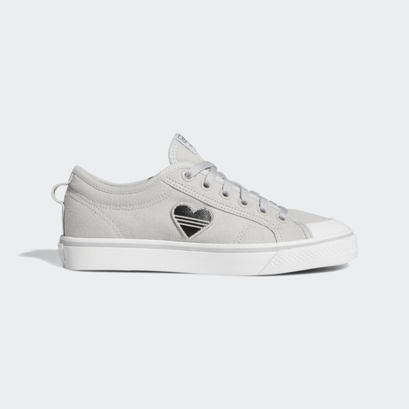 adidas Nizza Trefoil W | EF5073