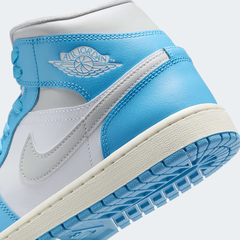 Air Jordan 1 Mid "Dark Powder Blue" | BQ6472-400