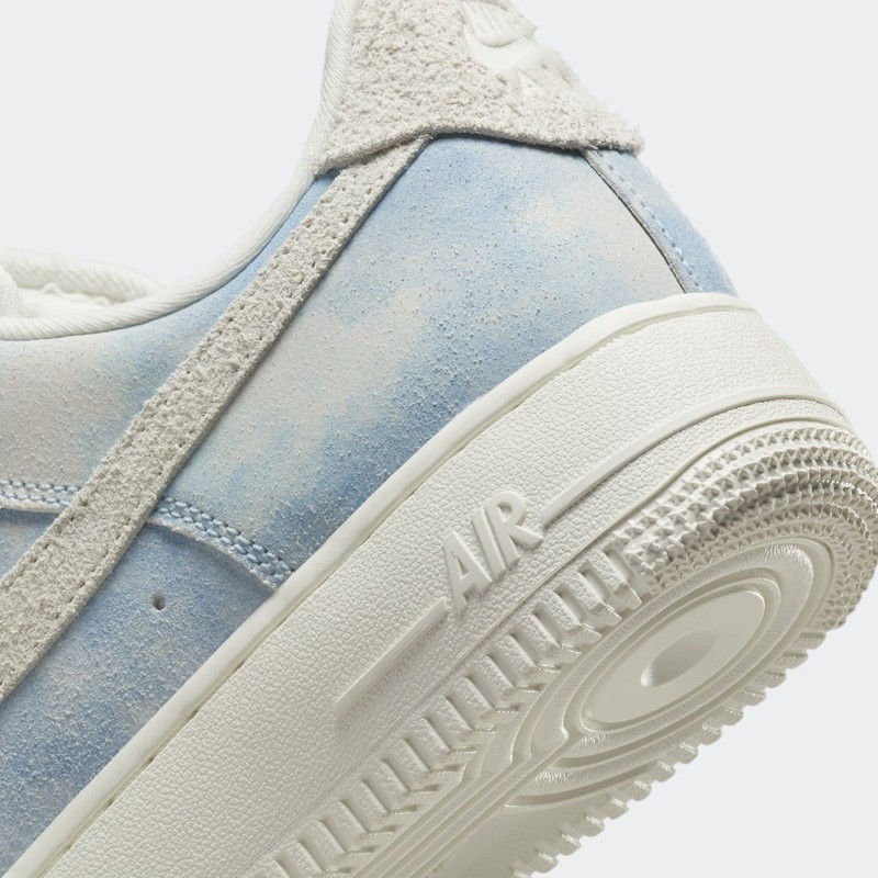 Nike Air Force 1 "Clouds" | FD0883-400