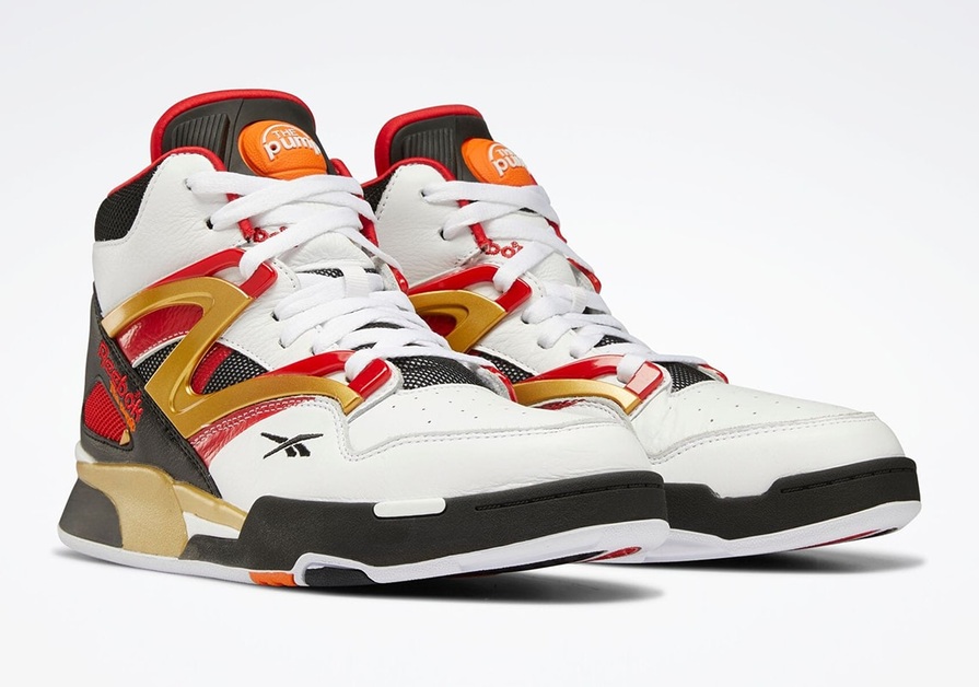 Dieser Reebok Pump Omni Zone II bringt goldene Details mit