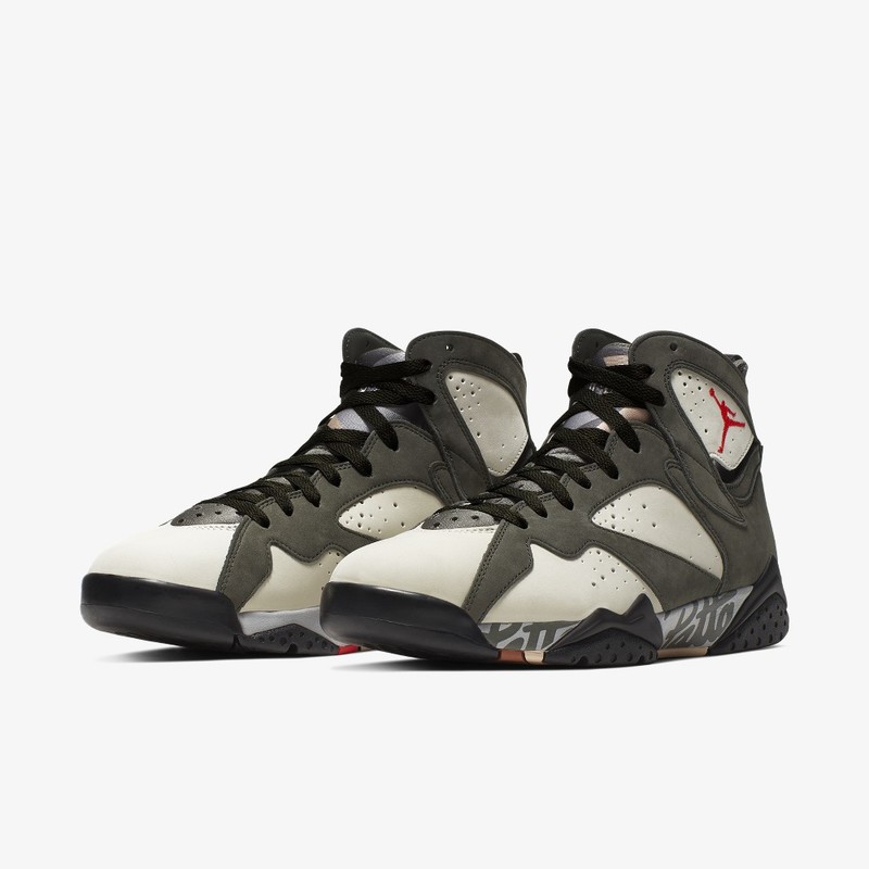 Patta x Air Jordan 7 SP Icicle | AT3375-100