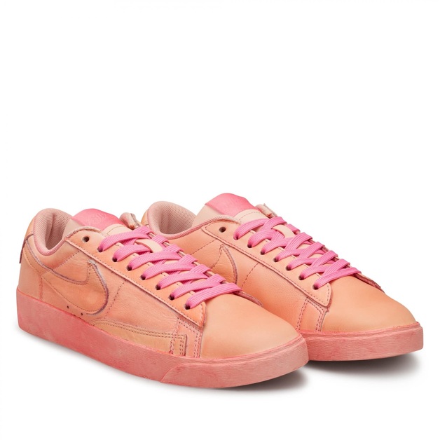 COMME des GARÇONS Girl x Nike Blazer Low mit Airbrush-Upper