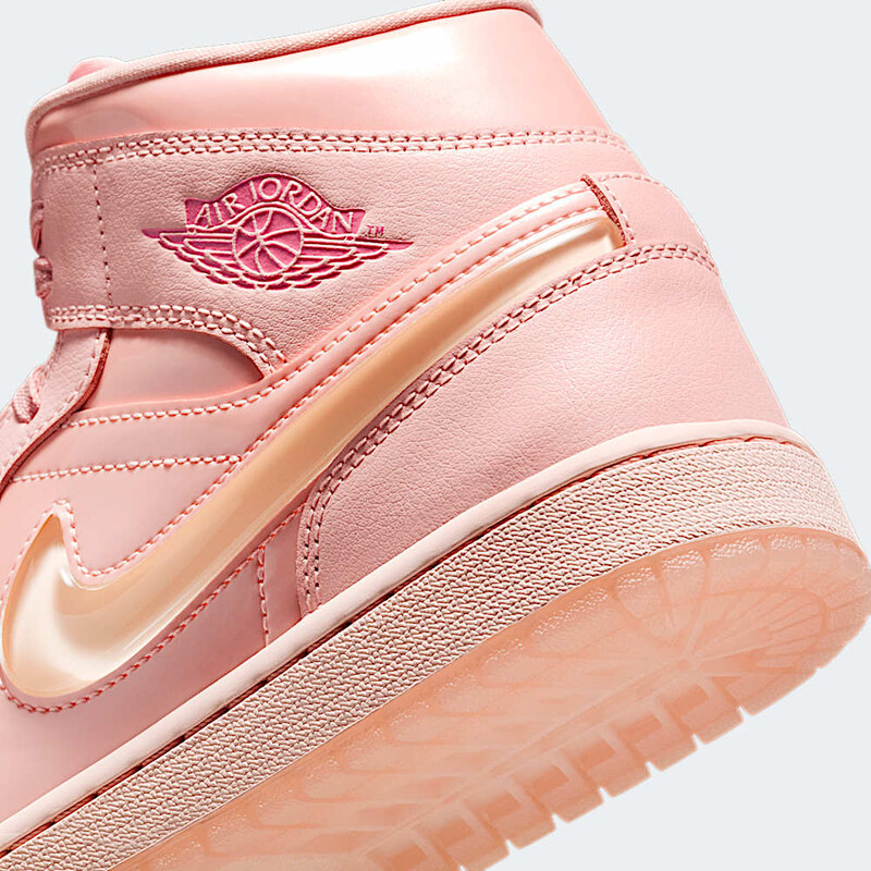 Air Jordan 1 Mid "Pink Patent" | HF3173-600