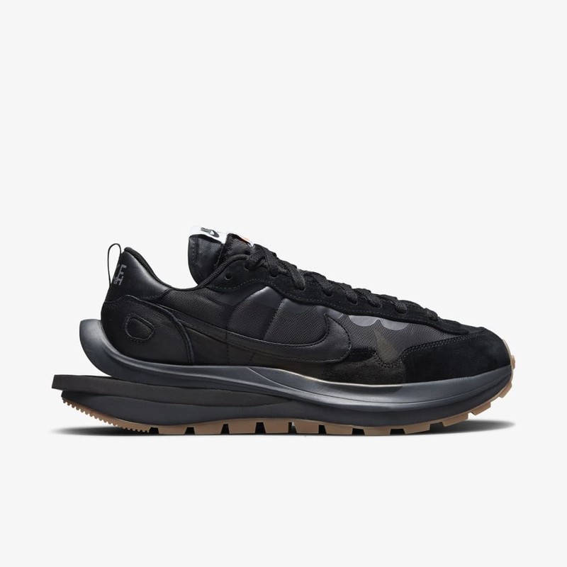 Sacai x Nike VaporWaffle Black Gum | DD1875-001