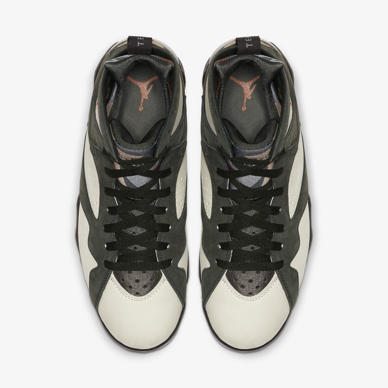 Patta x Air Jordan 7 SP Icicle | AT3375-100