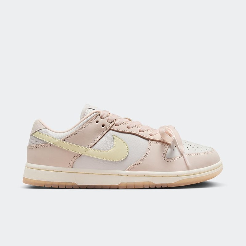 Nike Dunk Low "Light Soft Pink" | FB7910-601