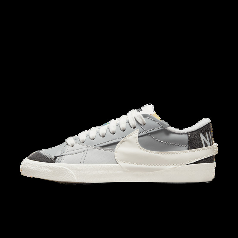 Nike Blazer Low '77 Jumbo SE | FJ5467-077