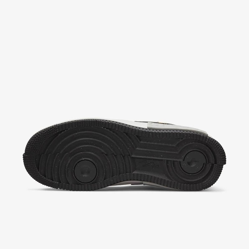 Size 10.5 - Nike Air Force 1 '07 White Black Teal
