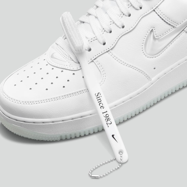 "Colour of the Month" Series Continues with a Nike Air Force 1 "Triple White"