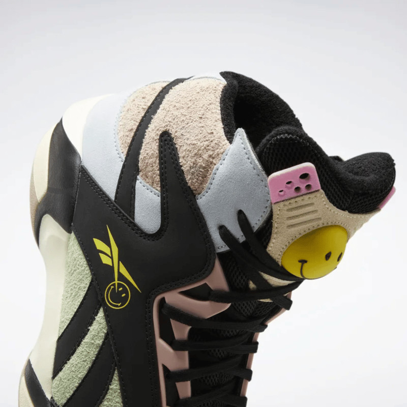 Smiley x Reebok Shaq Attaq | GX2250