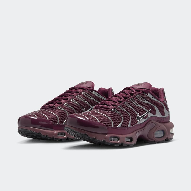 Nike Air Max Plus SE "Night Maroon" | HJ9743-600