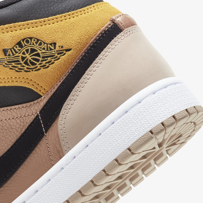 Air Jordan 1 Mid SE Bronze Toe | DD2224-200