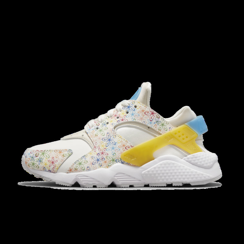 Nike Air Huarache WMNS 'Flowers' | DV3209-100