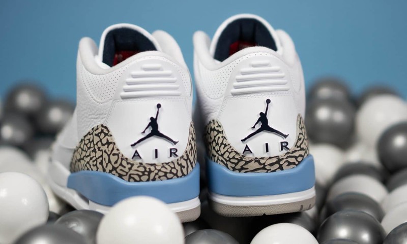 Air Jordan 3 UNC | CT8532-104