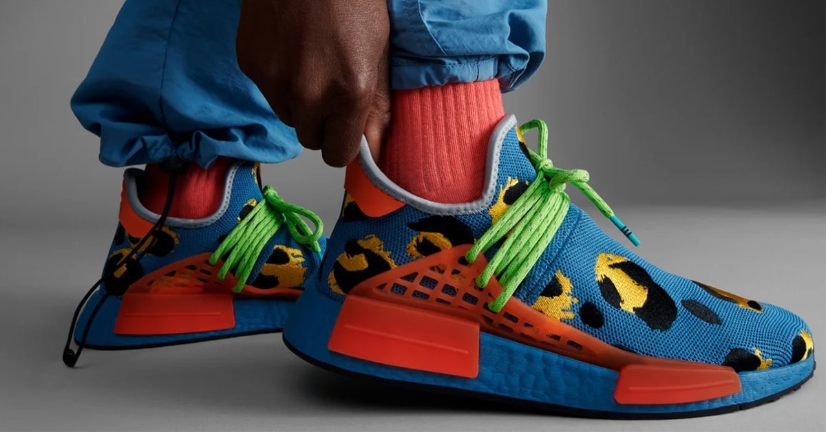 Pharrell’s und adidas’ wilder NMD Hu „Animal“ kommt jetzt auch in Blau