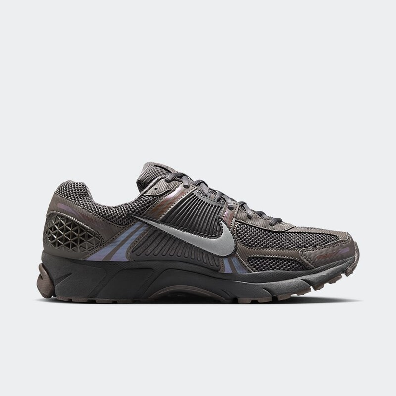 Nike Zoom Vomero 5 "Cave Stone" | HF5493-201