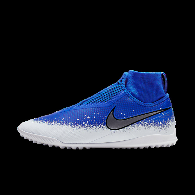 Nike Football React Phantom Pro Astro Turf Trainers In Blue AO3277