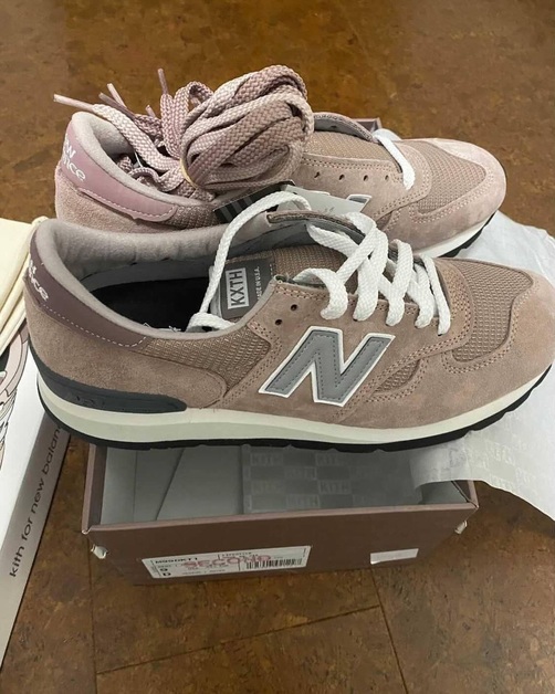 Ronnie Fieg Releases Another New Balance Sneaker