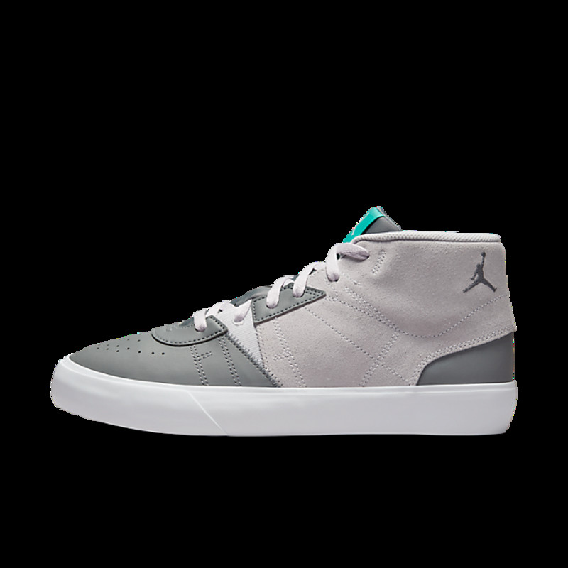 Air Jordan x Titan W Crew Sweat | DA8026-500