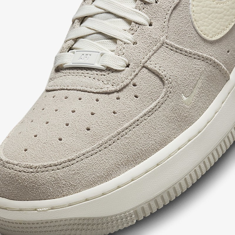 Nike Air Force 1 Mini Swoosh Sesame | DZ4863-001