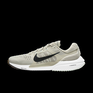 Nike Air Zoom Vomero 15 | CU1855-200