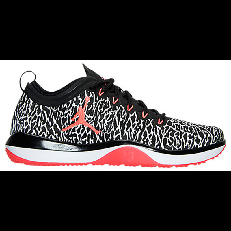 jordan cream Trainer 1 Low Black Infrared 23 | 845403-006