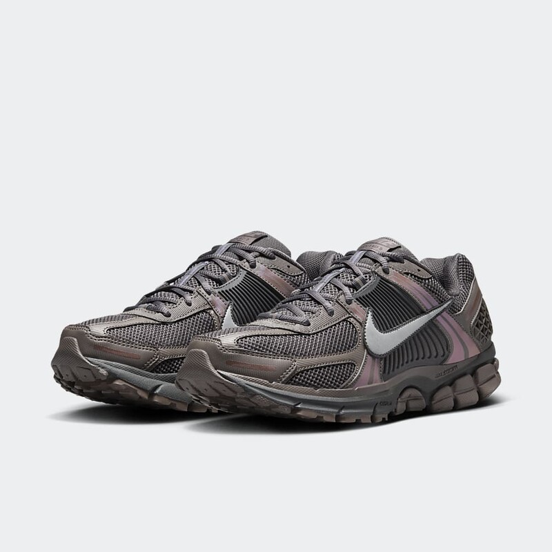 Nike Zoom Vomero 5 "Cave Stone" | HF5493-201