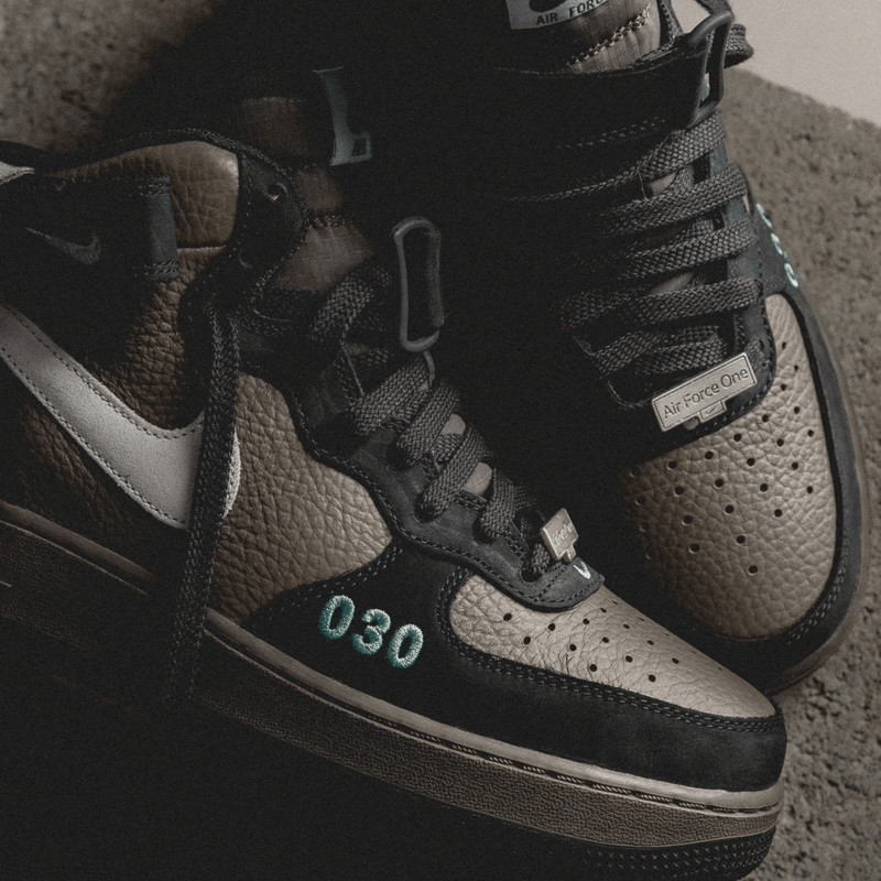 Nike Air Force 1 Mid Berlin DR0296-200 Release Info