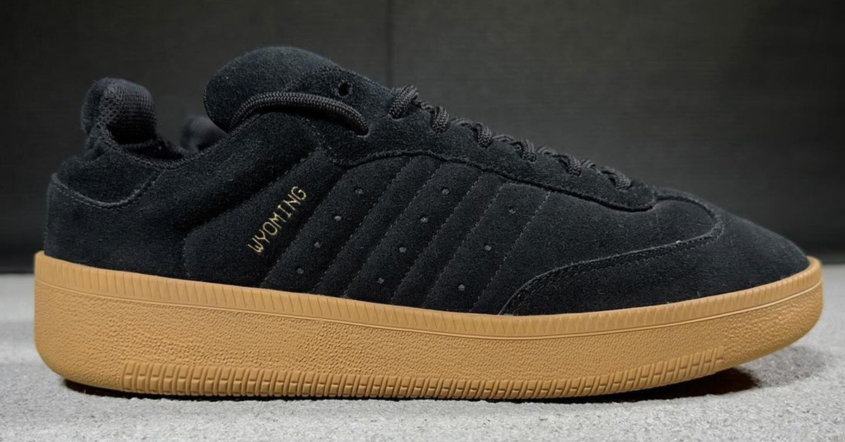 Unveröffentlichter Yeezy: Der Adidas Yeezy 150 Samba vereint Skate- und Fußball-Vibes Unveröffentlichter Yeezy: Der Adidas Yeezy 150 Samba vereint Skate- und Fußball-Vibes
