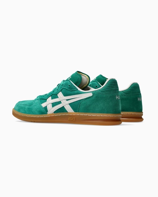 HAY x ASICS Skyhand OG "Emerald Green" | 1203A563-250