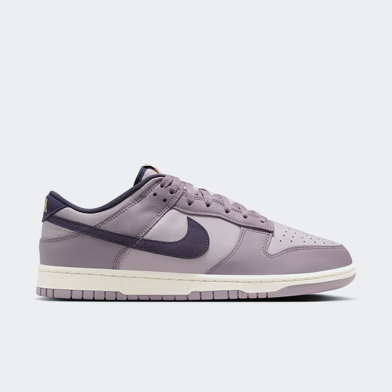 Nike Dunk Low "Light Violet Ore" | HQ3642-202