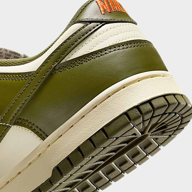 Nike Dunk Low "Rough Green" | IH0245-113